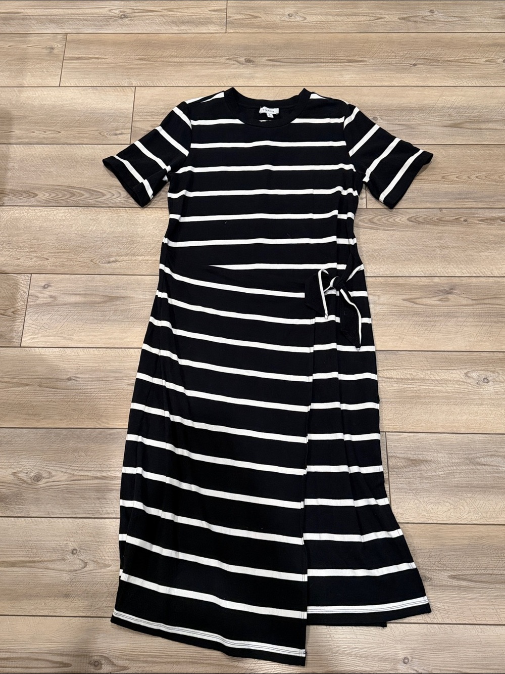 Evereve Black & White Striped Knit Side-Tie Dress